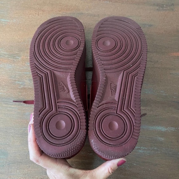 Nike Air Force 1 07 Team Red Sz 8 - Picture 8 of 8